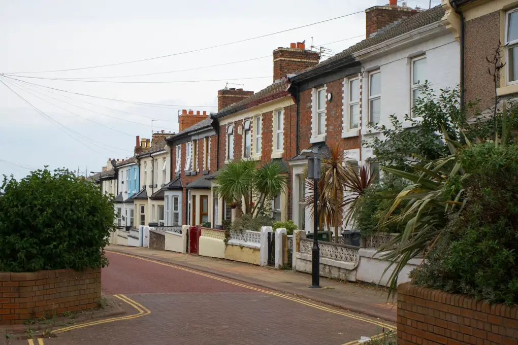 Residential street of terraced houses – locksmith Harborne coverage across B17 by Locksmith Birmingham